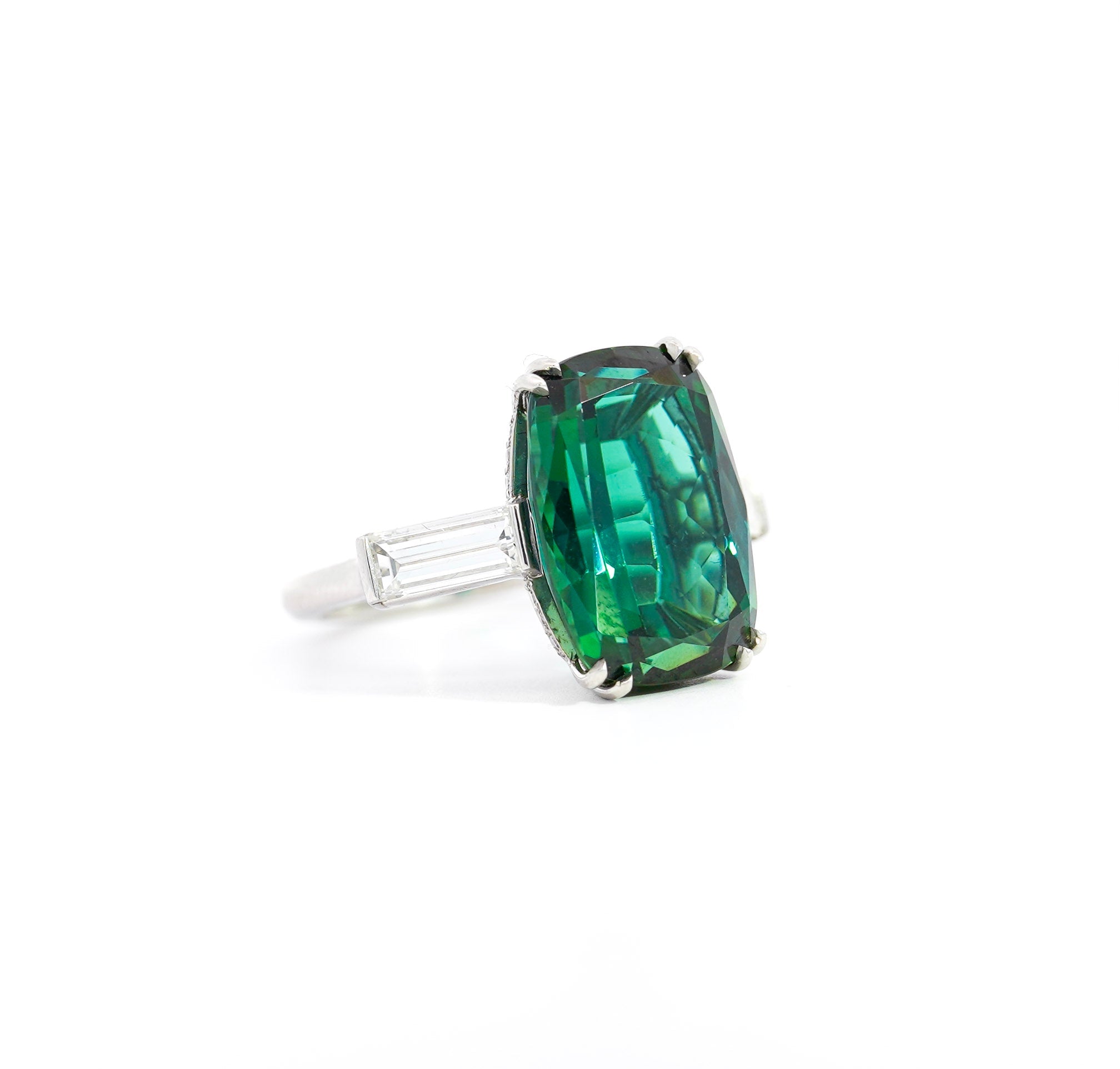 12.68 Carat Zoisite Green Tanzanite & Diamond Ring in Platinum 950 | IGI Certified