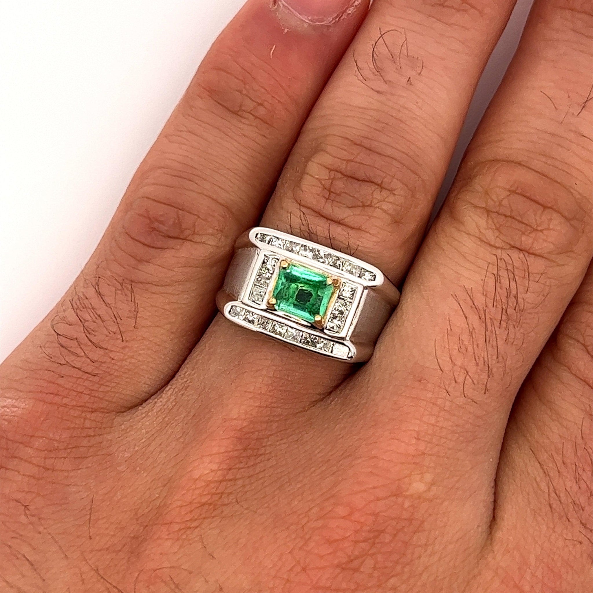 Natural Vivid Green Big Emerald Mens 21k Gold Ring Rare High Grade Emerald  Ring | eBay