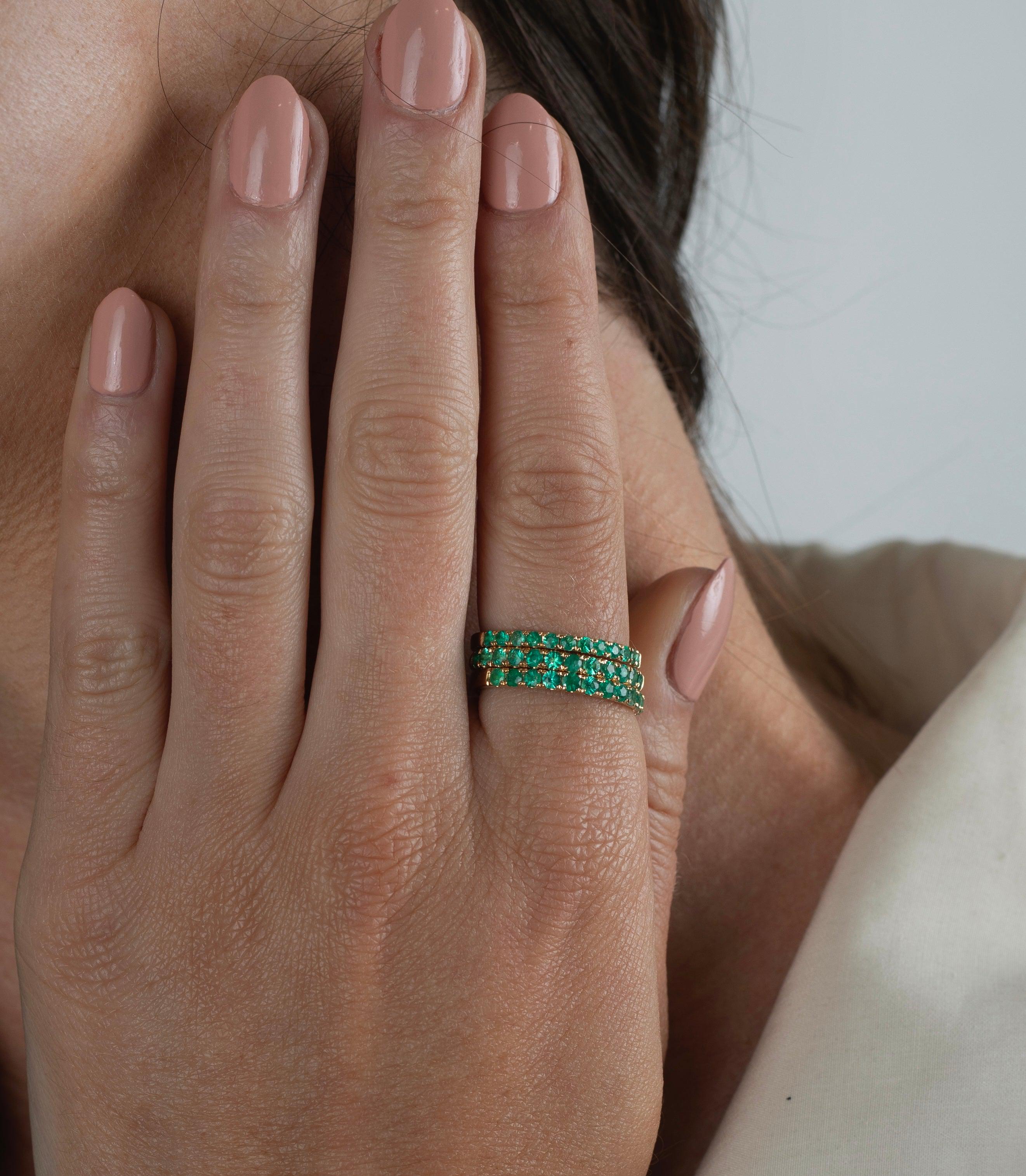 18k Solid Gold Natural Round Emerald Band | Size 6.5-7.5 | 2.0-2.5mm-Rings-ASSAY