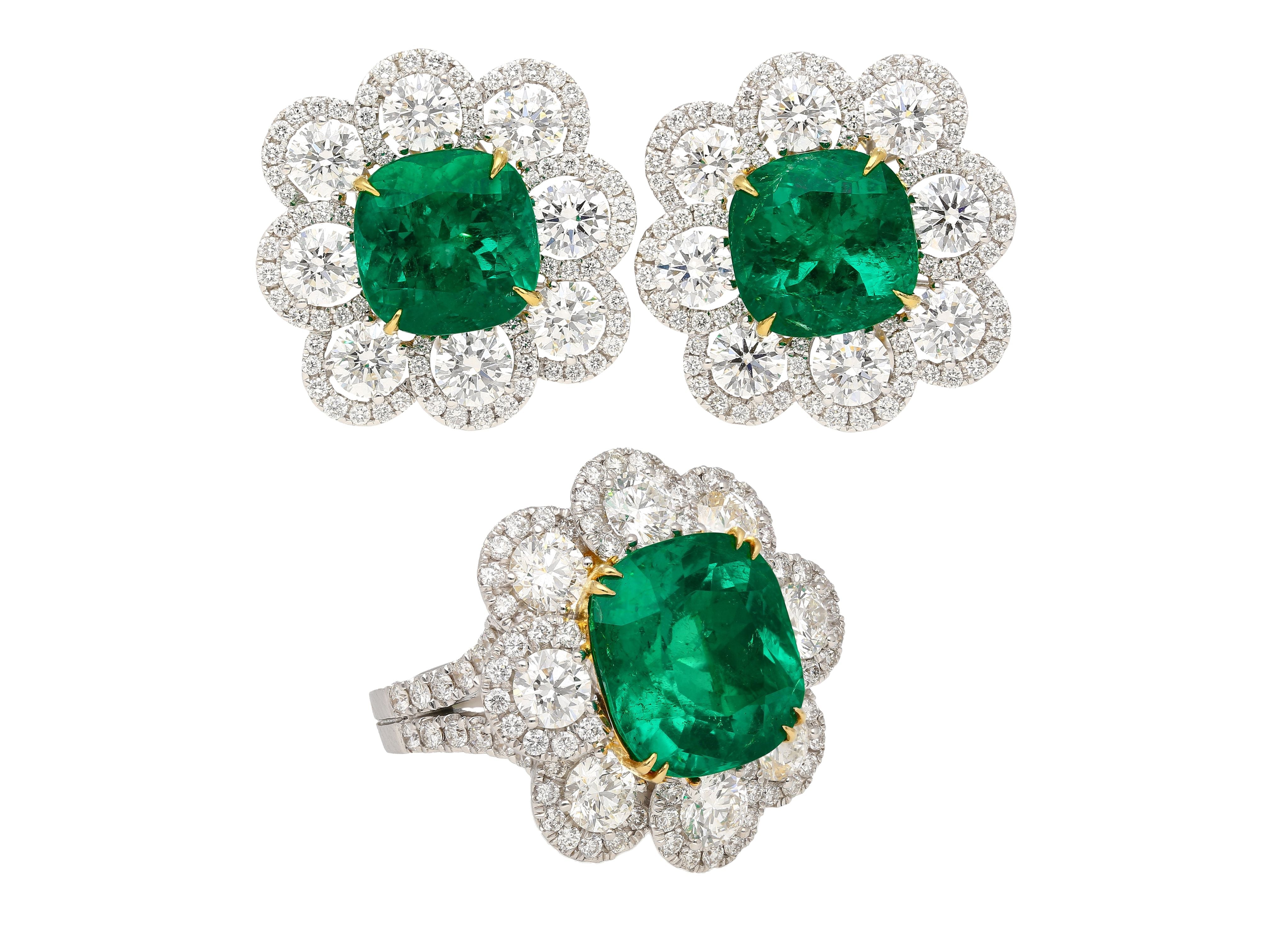 ~20 Carat Colombian Emerald Cushion Cut GRS Certified and Diamond 18K Set-ASSAY