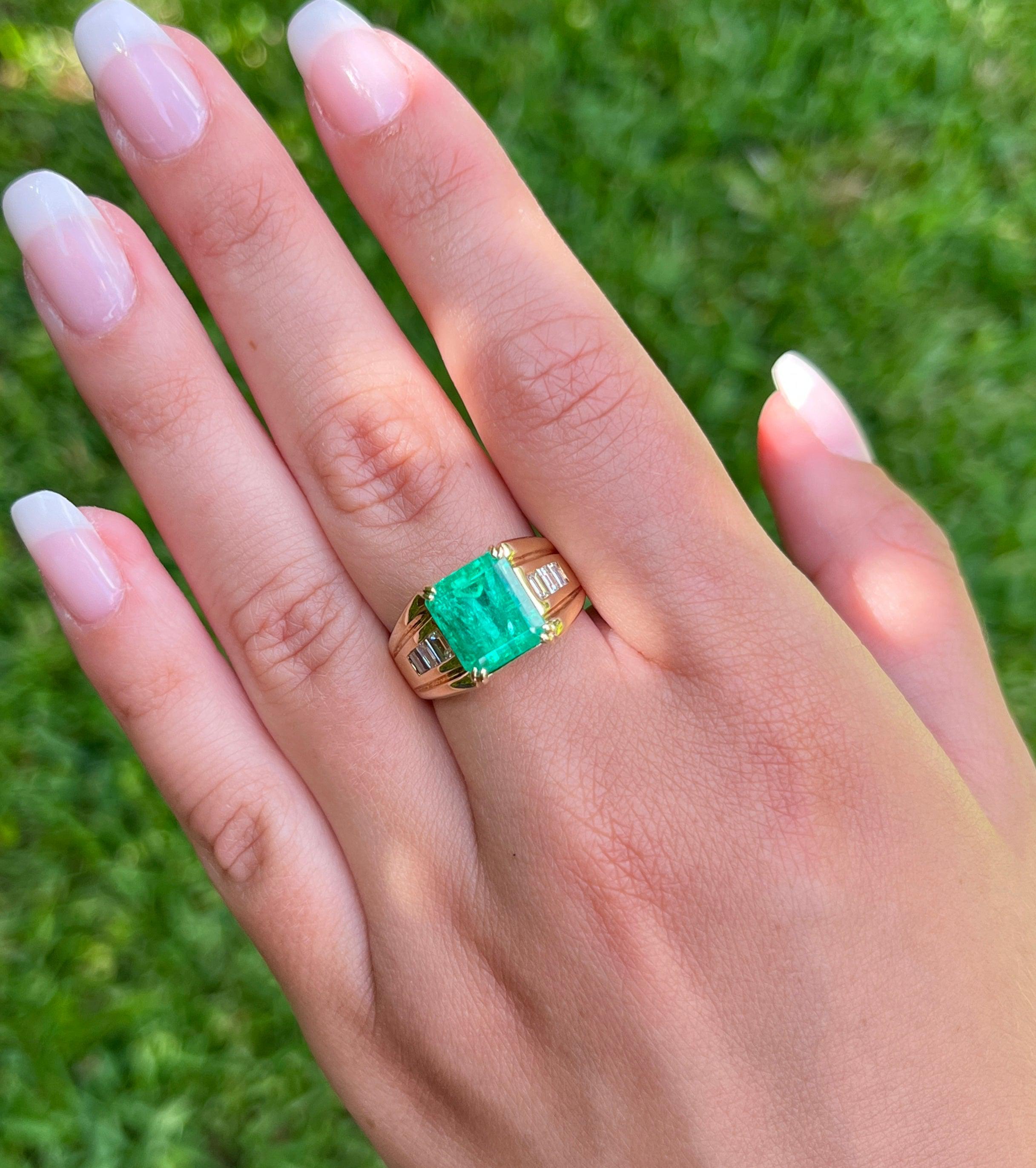 4.60 Carat Natural Colombian Emerald & Baguette Diamonds in 14K Yellow Gold Unisex Ring-Rings-ASSAY