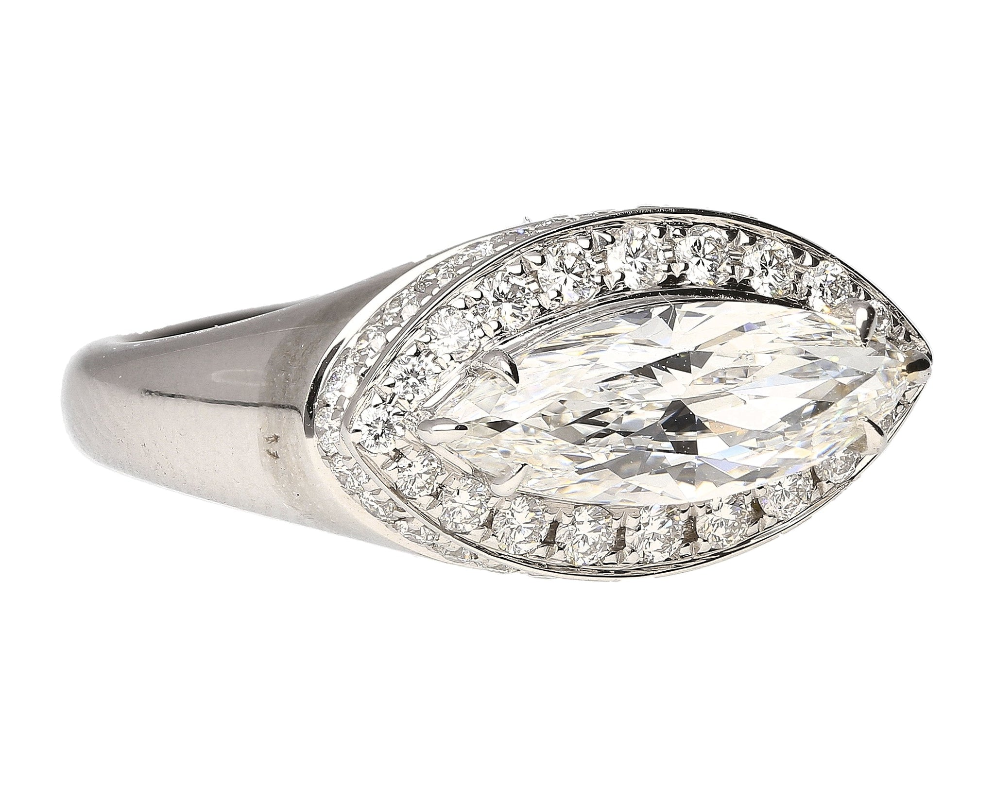 GIA Certified 1.51 Carat Marquise Cut E/VS2 Diamond Horizontal Set Mens Pinky Ring