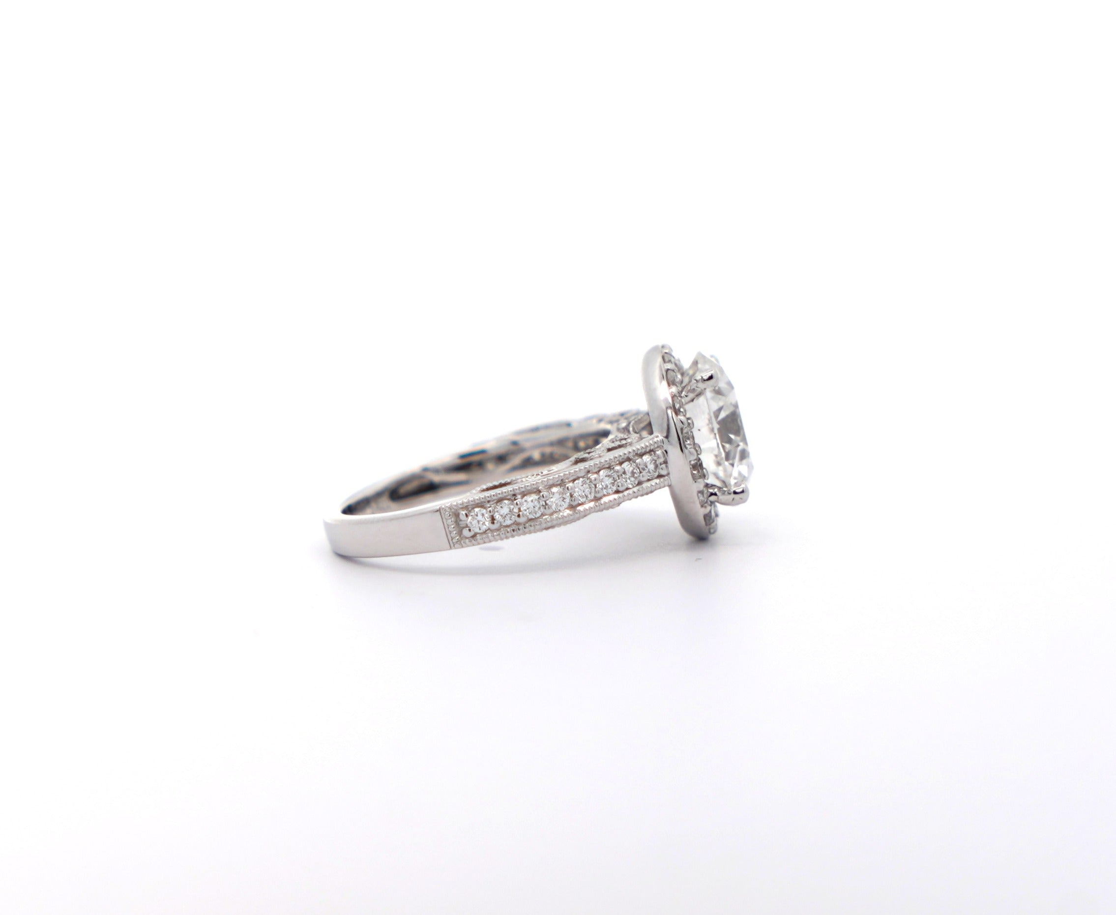 IGI-Certified-3_25-Carat-Lab-Grown-Diamond-Engagement-Ring-With-Diamond-Halo-and-Regal-18K-White-Gold-Ring-Setting-Engagement-Ring-2.jpg