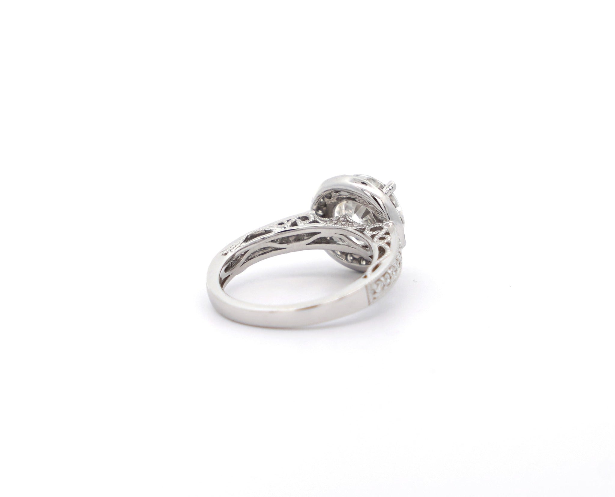 IGI Certified 3.25 Carat Lab Grown Diamond Engagement Ring With Diamond Halo and Regal 18K White Gold Ring Setting