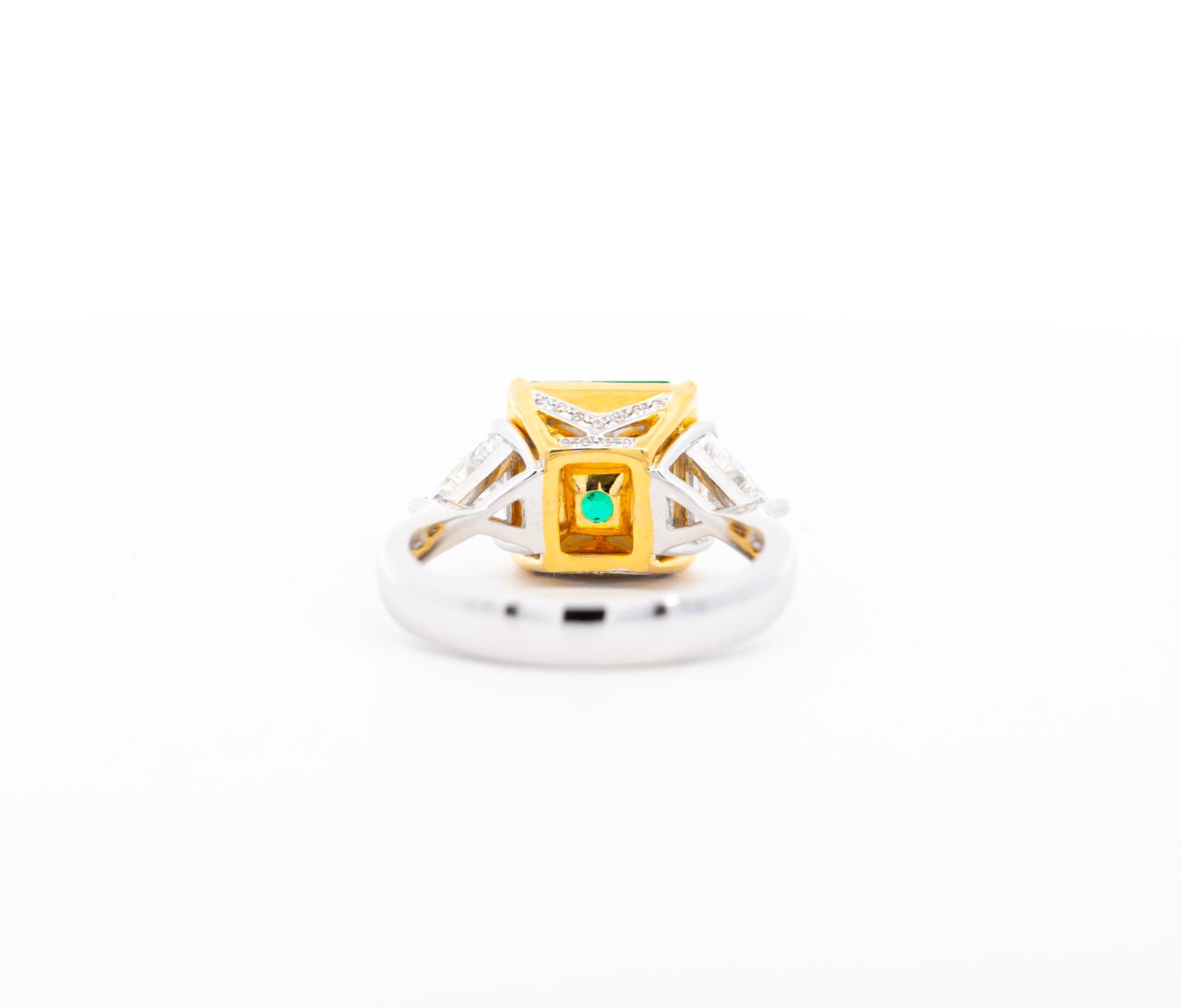 Natural 3.76 Carat Colombian Emerald and Trillion Cut Diamond  3-Stone Ring in 18K Gold