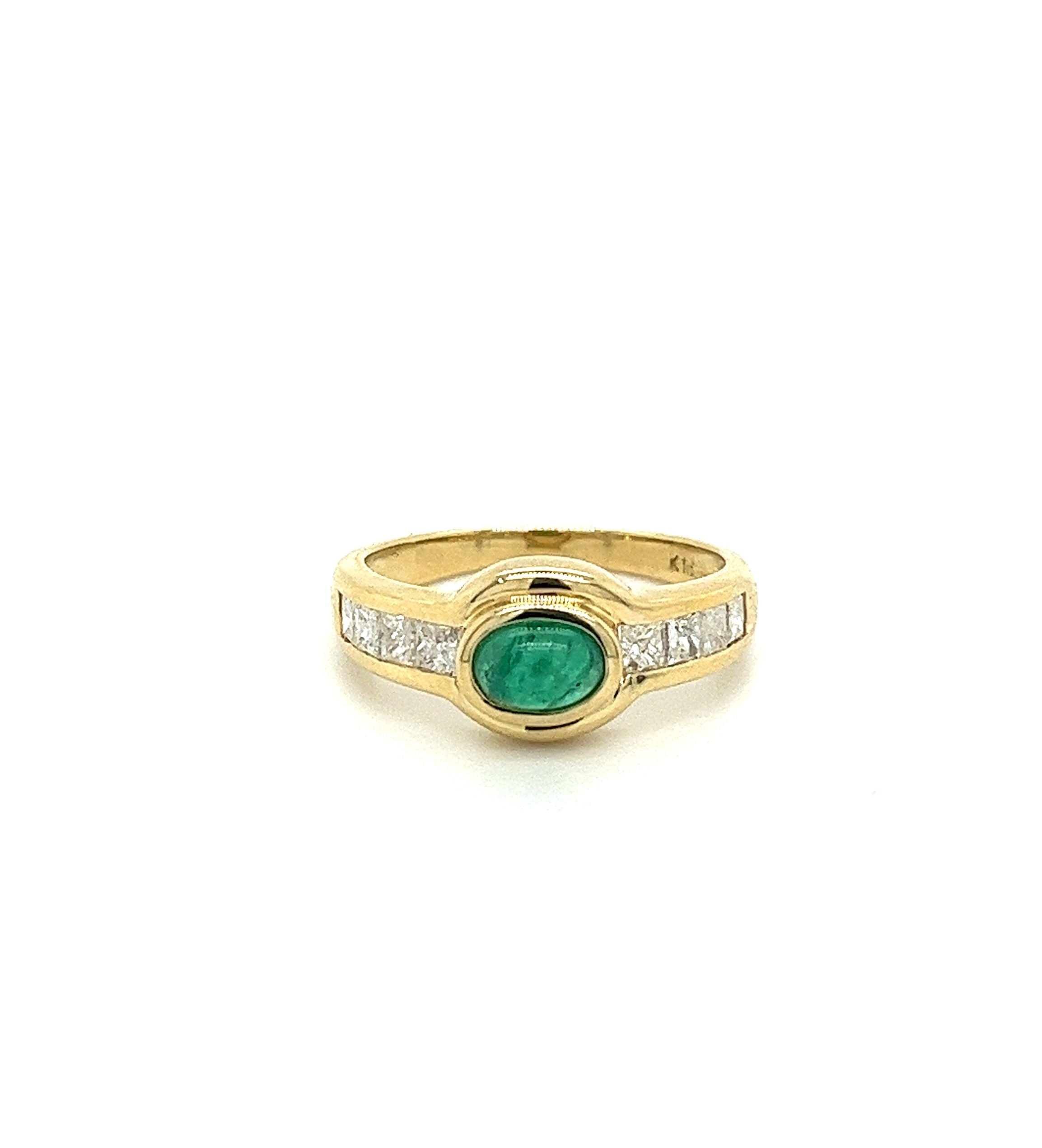 Natural-Emerald-Bezel-Set-Cabochon-Cut-Ring-With-Princess-Cut-Diamonds-in-18K-Yellow-Gold-Rings.jpg