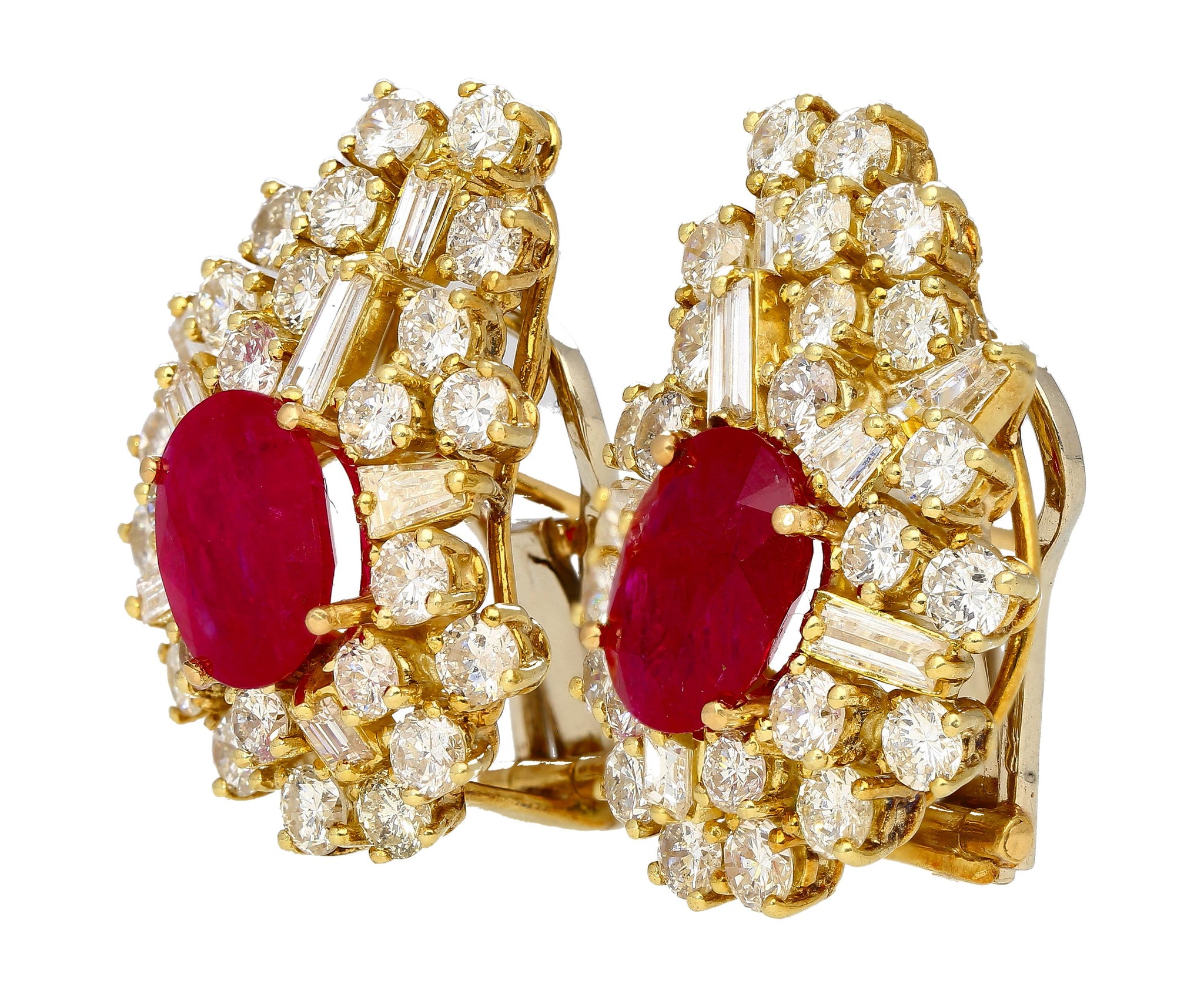 Vintage 4.50 Carat Red Ruby and Diamond Clip On Earrings in 18K Yellow Gold