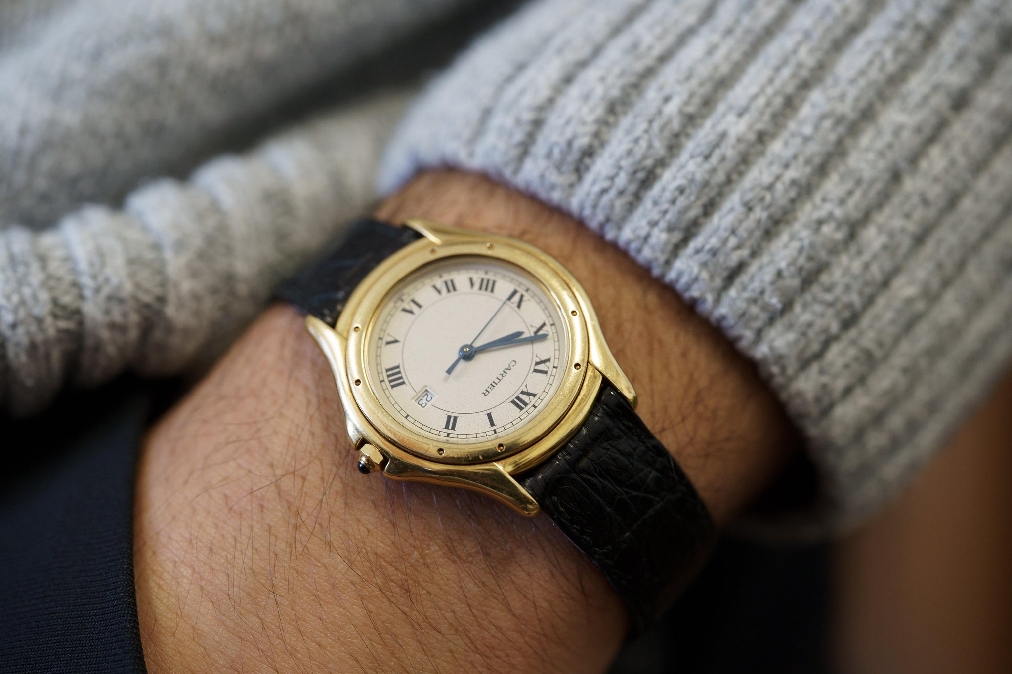 Vintage Cartier Cougar 116000R Watch 33mm in 18K Gold and Leather