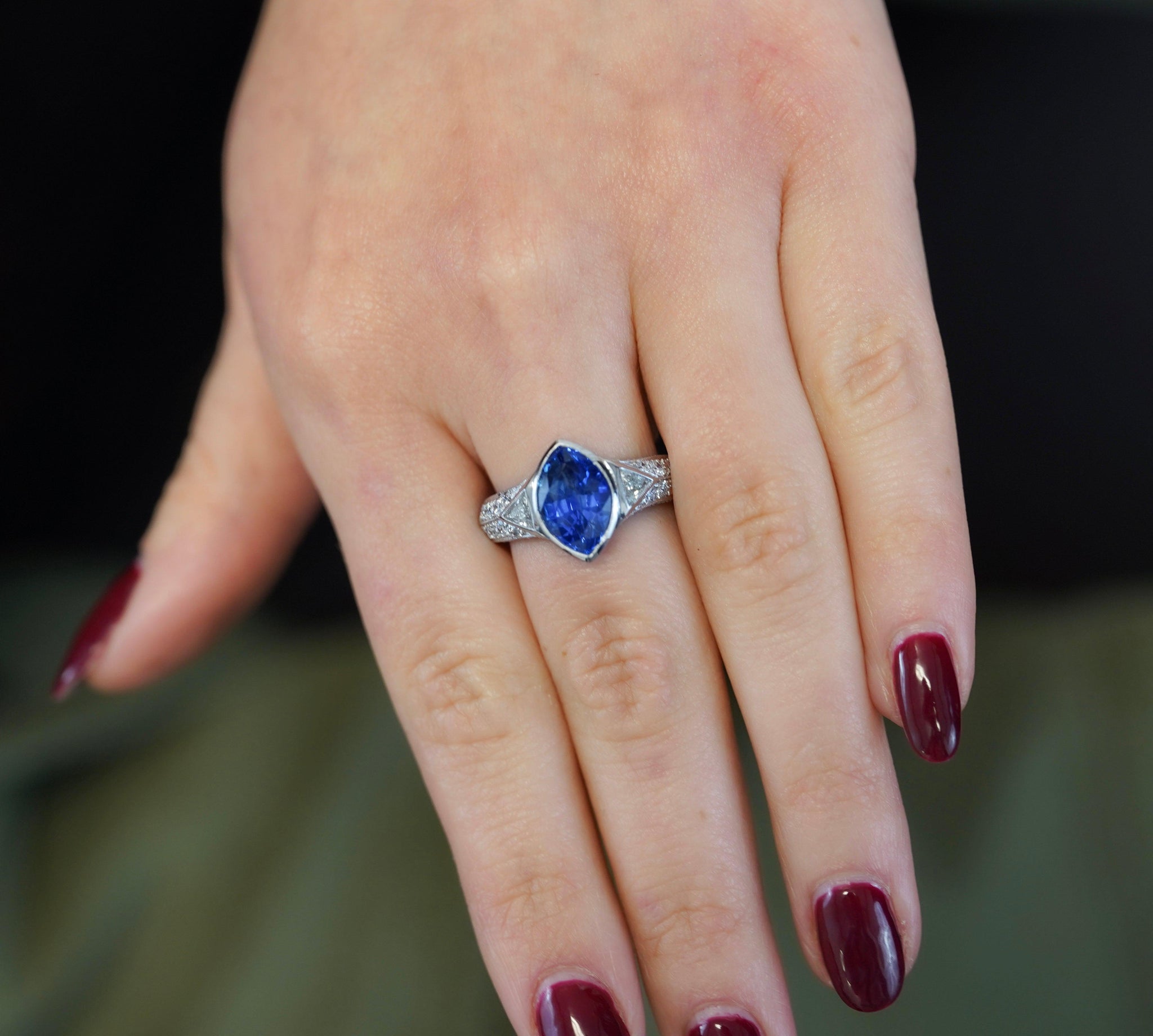 Sapphire Engagement Rings - Shop Online | Vintage Diamond Ring