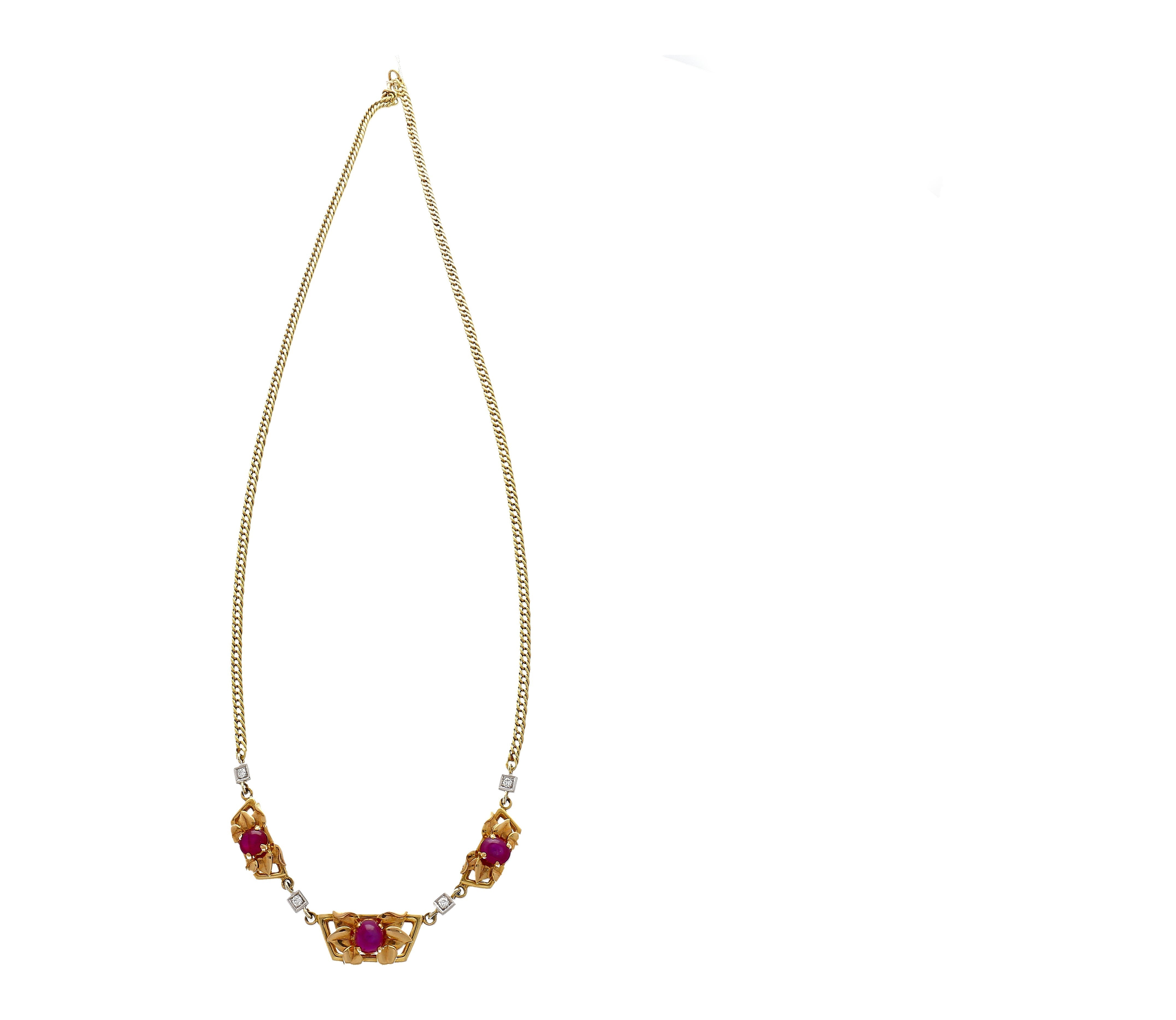 Vintage-Retro-Era-6_22-Carat-Star-Ruby-Diamond-Necklace-with-14K-Gold-Carved-Detailing-Necklace-2.jpg