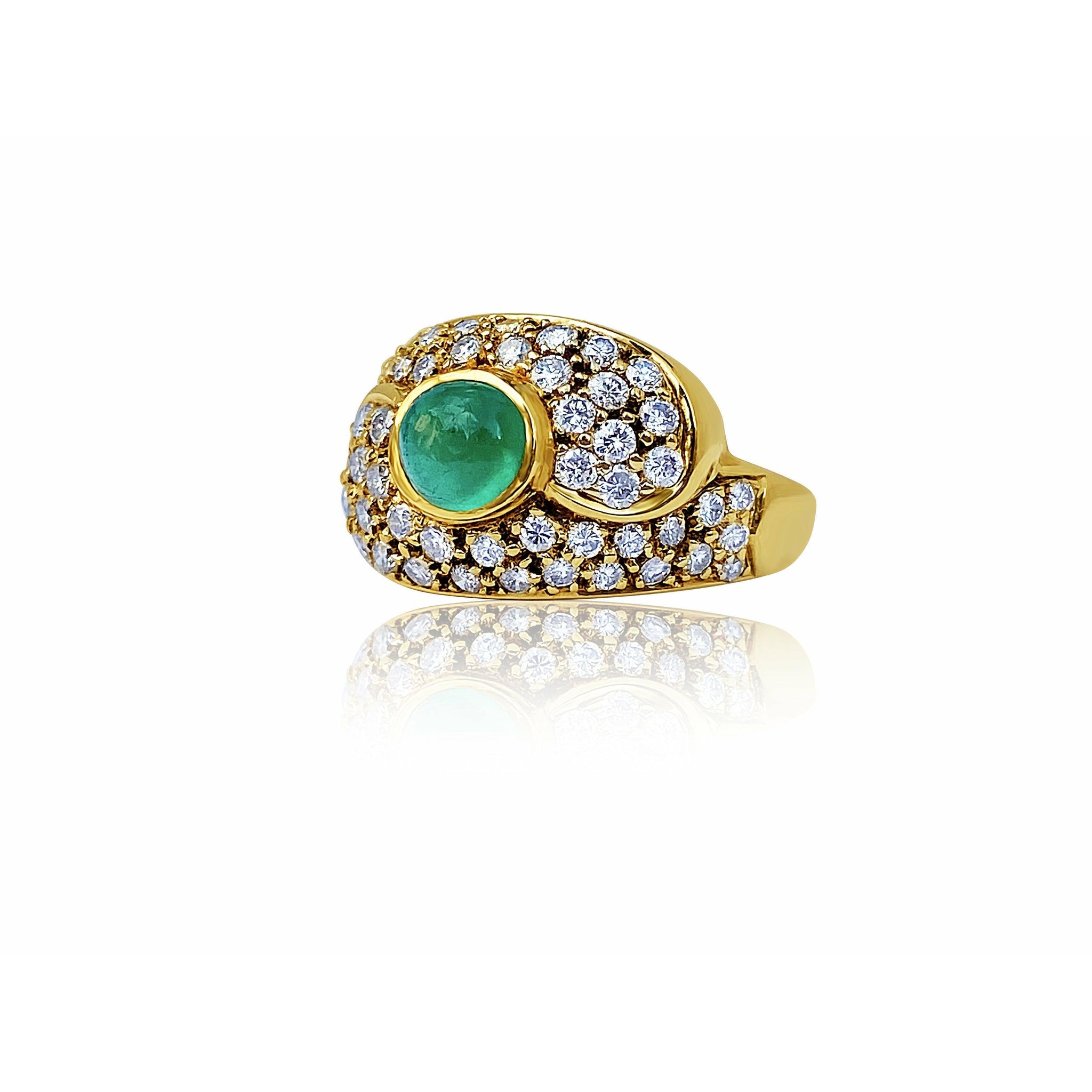 1 Carat Vintage Cabochon Cut Natural Emerald Ring in 18k yellow gold - ASSAY