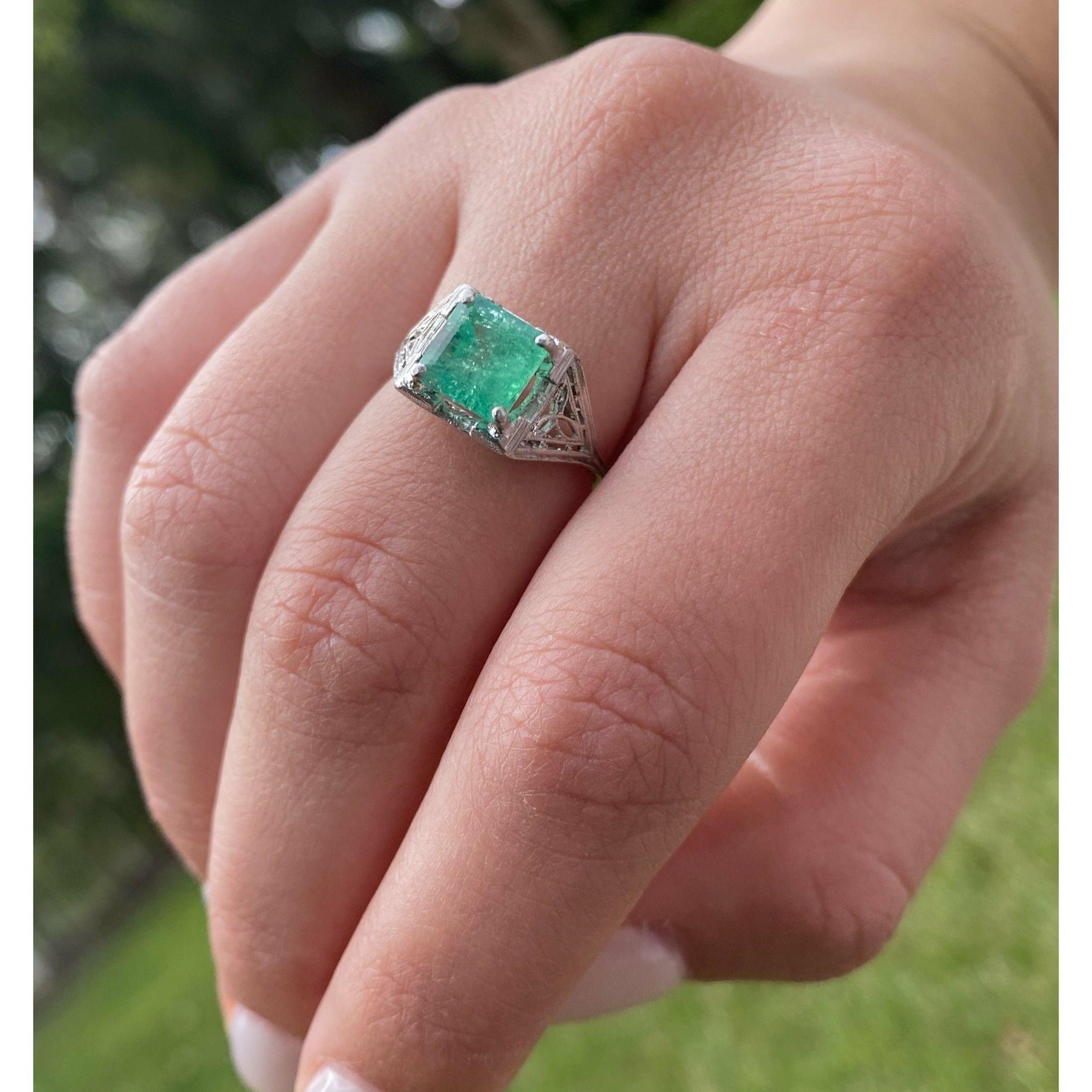 Estate Platinum Filigree Flower & Diamond Engagement Ring