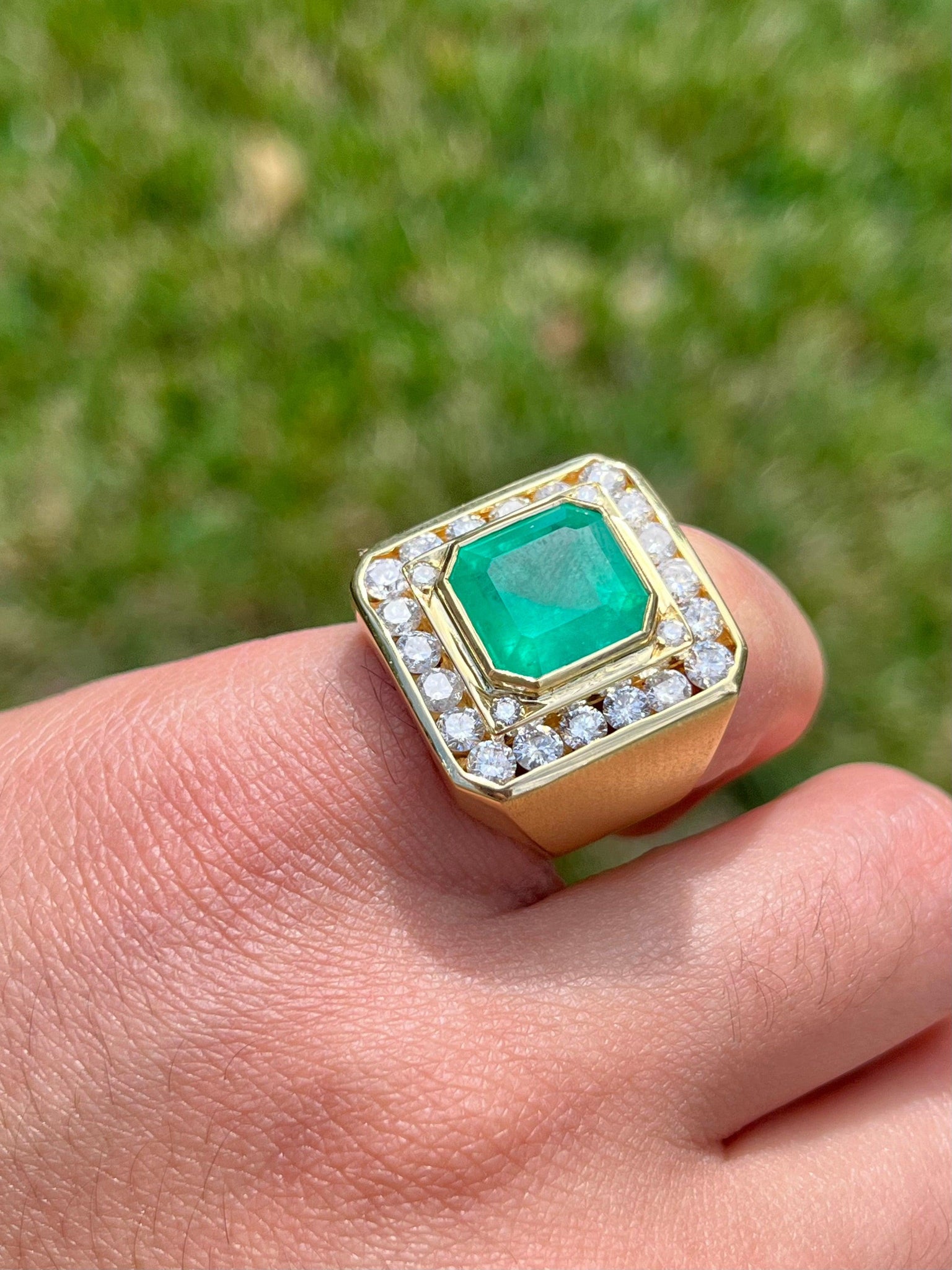 Custom Two Tone Gents Ring with Diamond, Sapphire & Tsavorite | Exquisite  Jewelry for Every Occasion | FWCJ