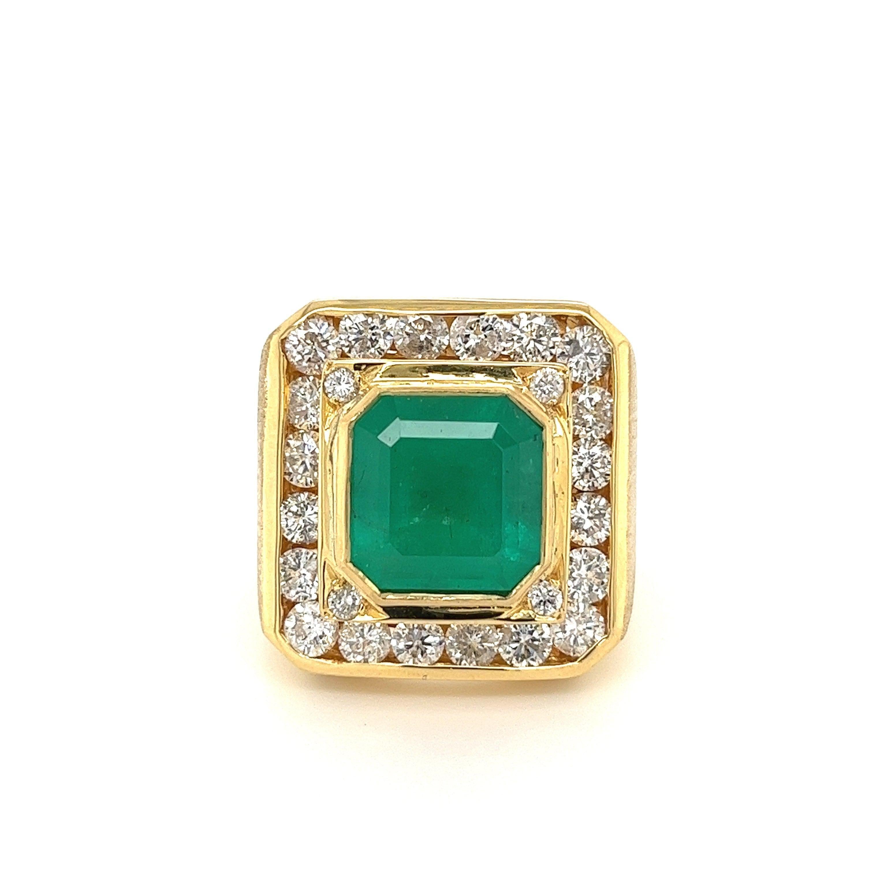 5 Carat Colombian Emerald Mens Ring With Round Diamond Halo in 18k Yellow Gold - Rings
