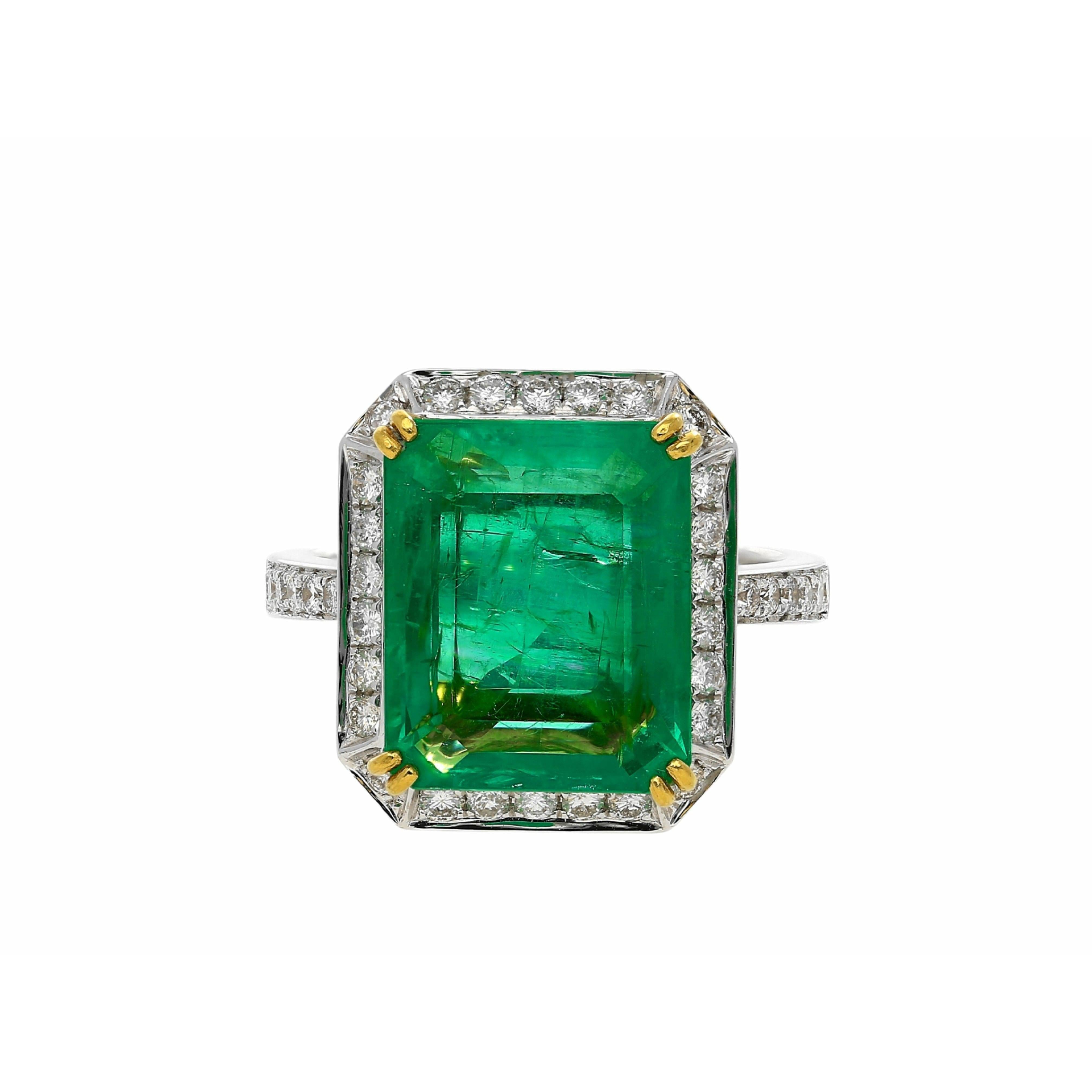 8 carat Colombian Emerald in Diamond Halo Ring - ASSAY