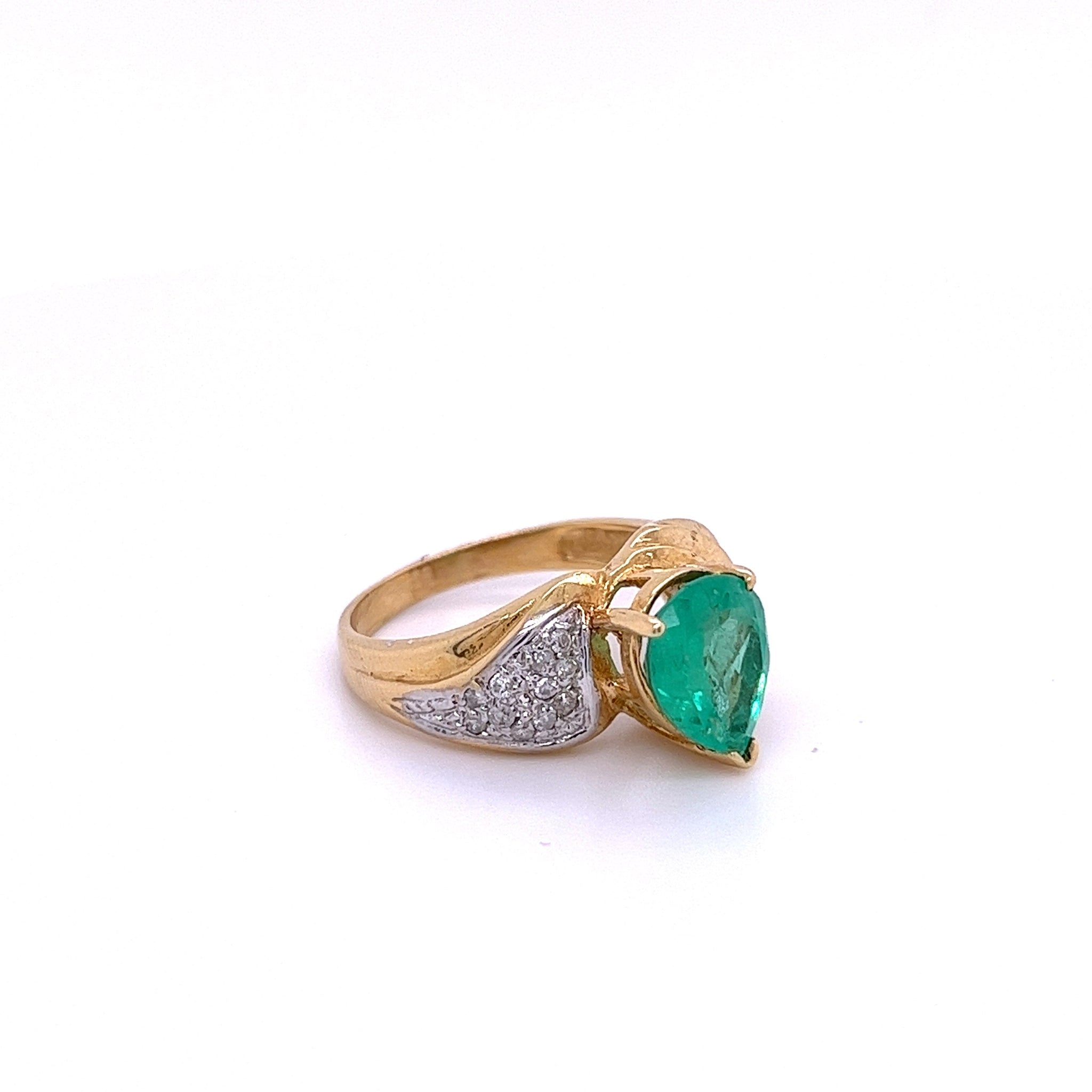 Pear Shape Colombian Emerald and Diamond Ring in 14k Yellow Gold-ASSAY-ASSAY