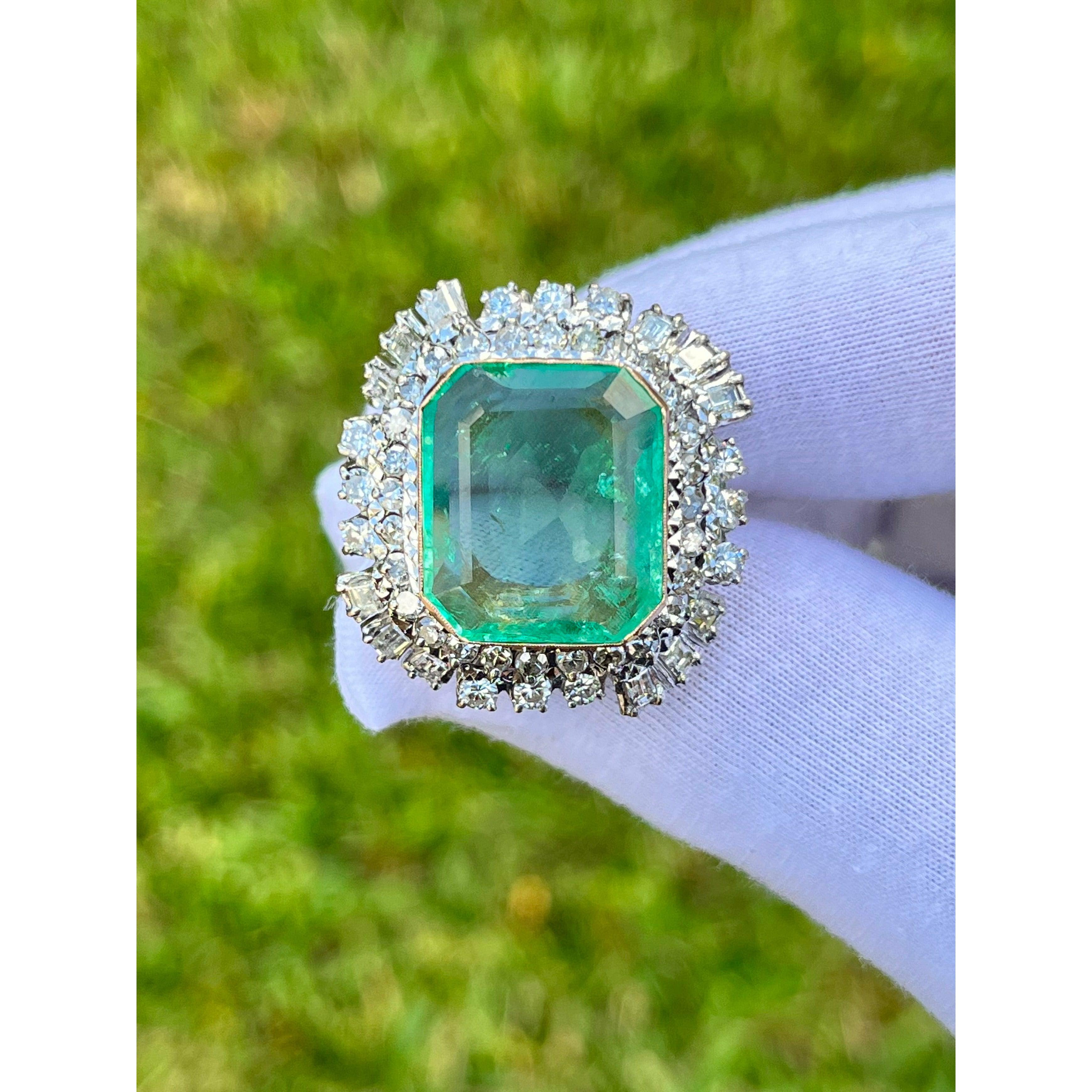 Vintage 12 Carat Colombian Emerald and Diamond Halo Ring Set in Palladium - ASSAY