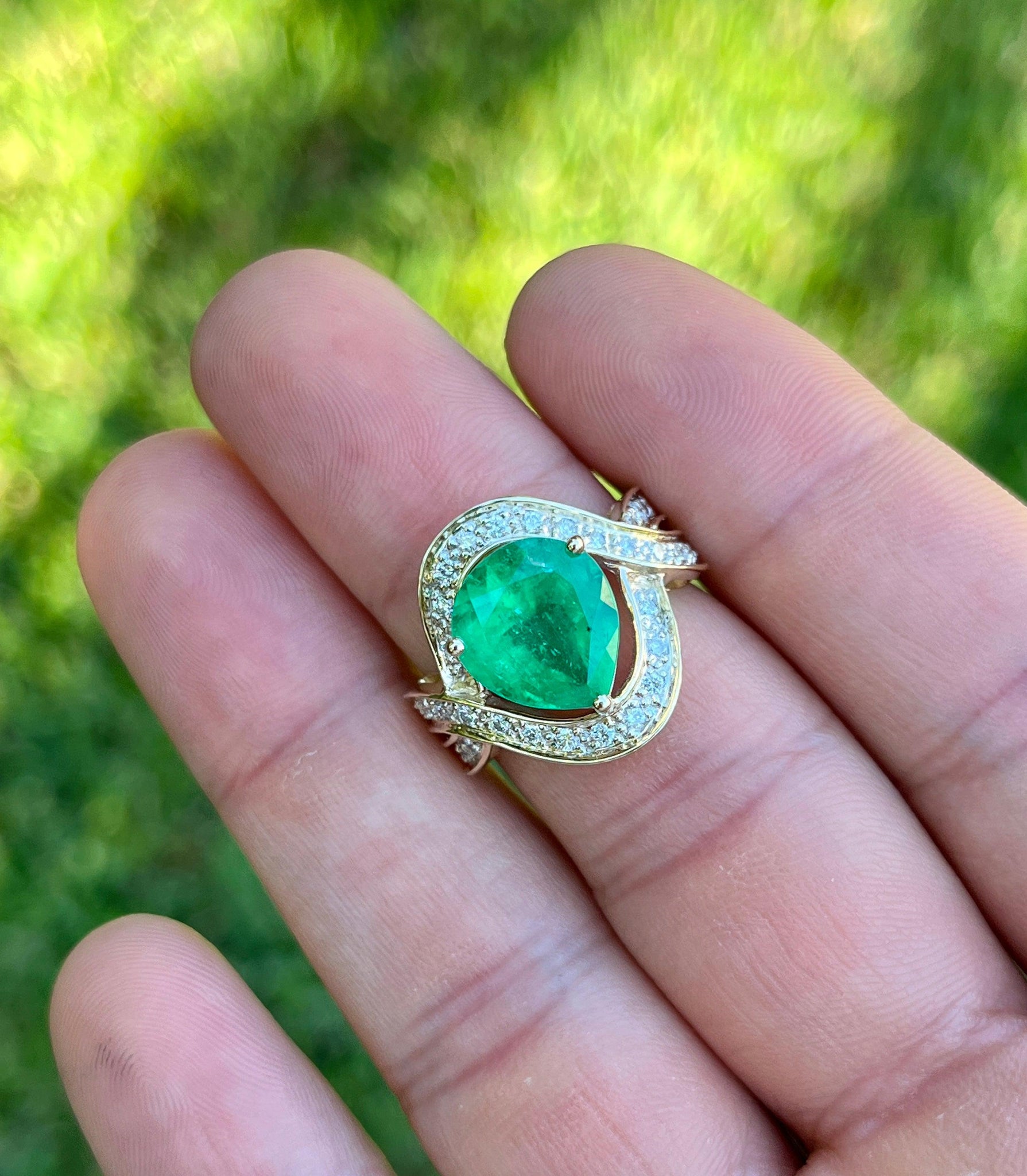 Vintage 5 Carat Pear Cut Emerald Crossover Double Split Band Ring-Emerald Ring-ASSAY